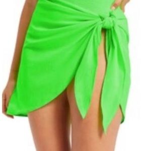 Good American Leg Days Sarong Electric Lime Size 5/8